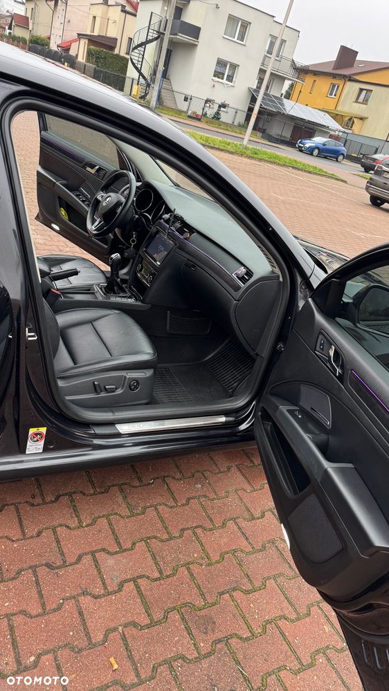 Skoda Superb 2.0 TDI Ambition - 20