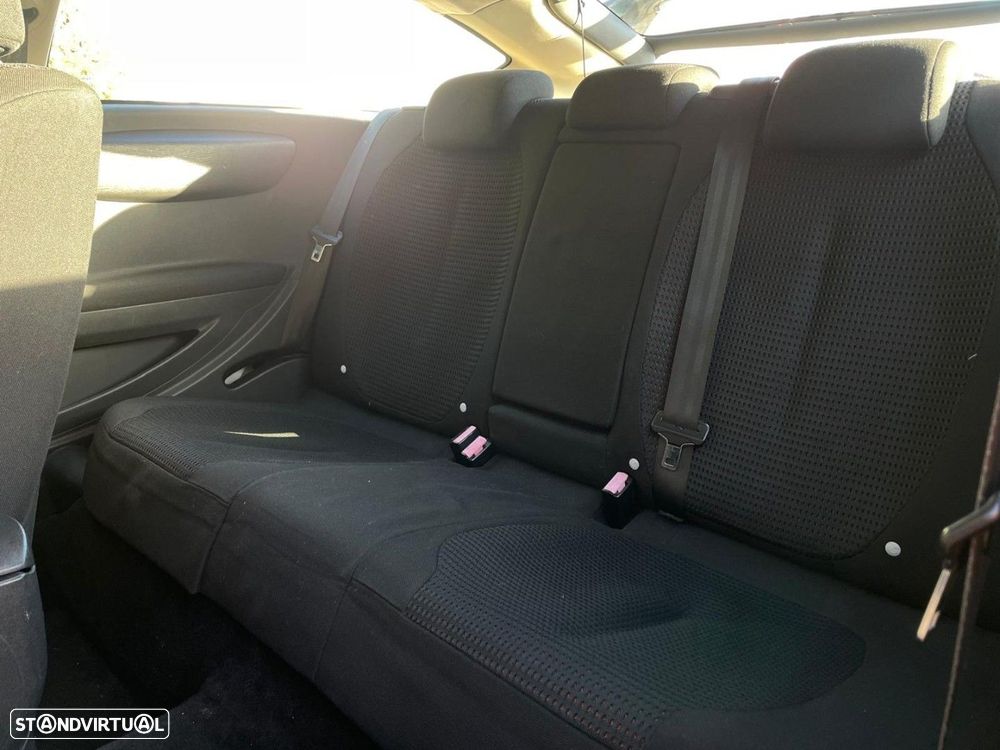 Citroën C4 1.6 HDi 110 VTR Pack - 7