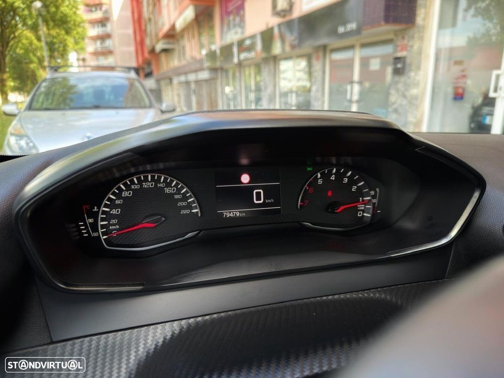 Peugeot 208 1.2 PureTech Active - 20
