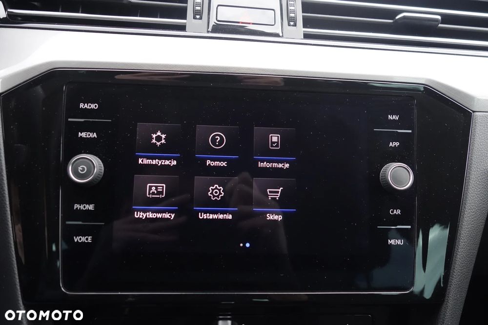Volkswagen Passat 2.0 TDI EVO Business DSG - 25