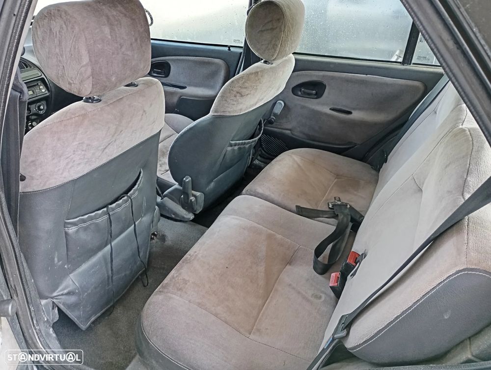 Citroën Saxo 1.1i Exclusive - 5