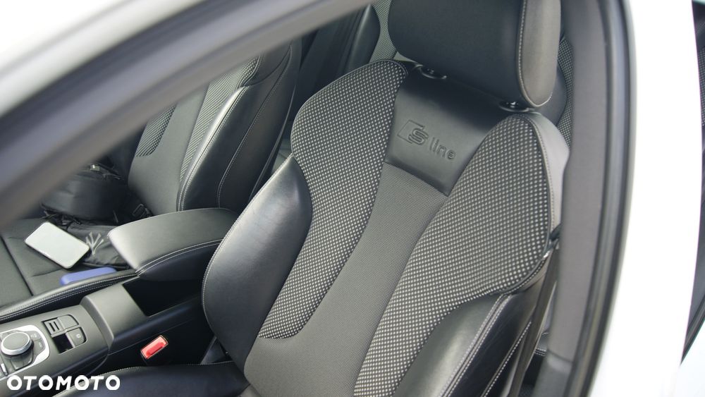 Audi A3 Sportback - 13