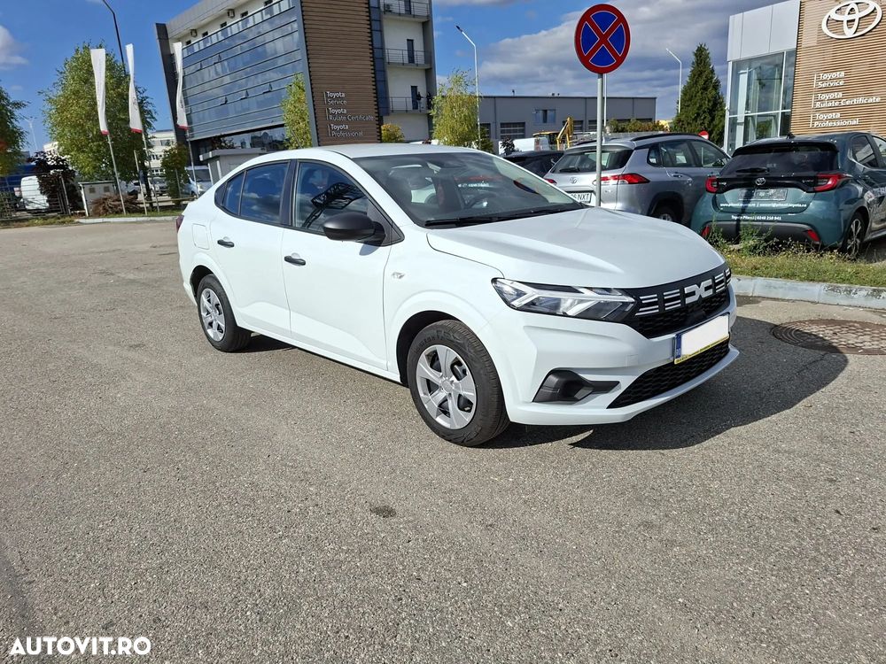 Dacia Logan TCe 90 MT5 Expression - 1
