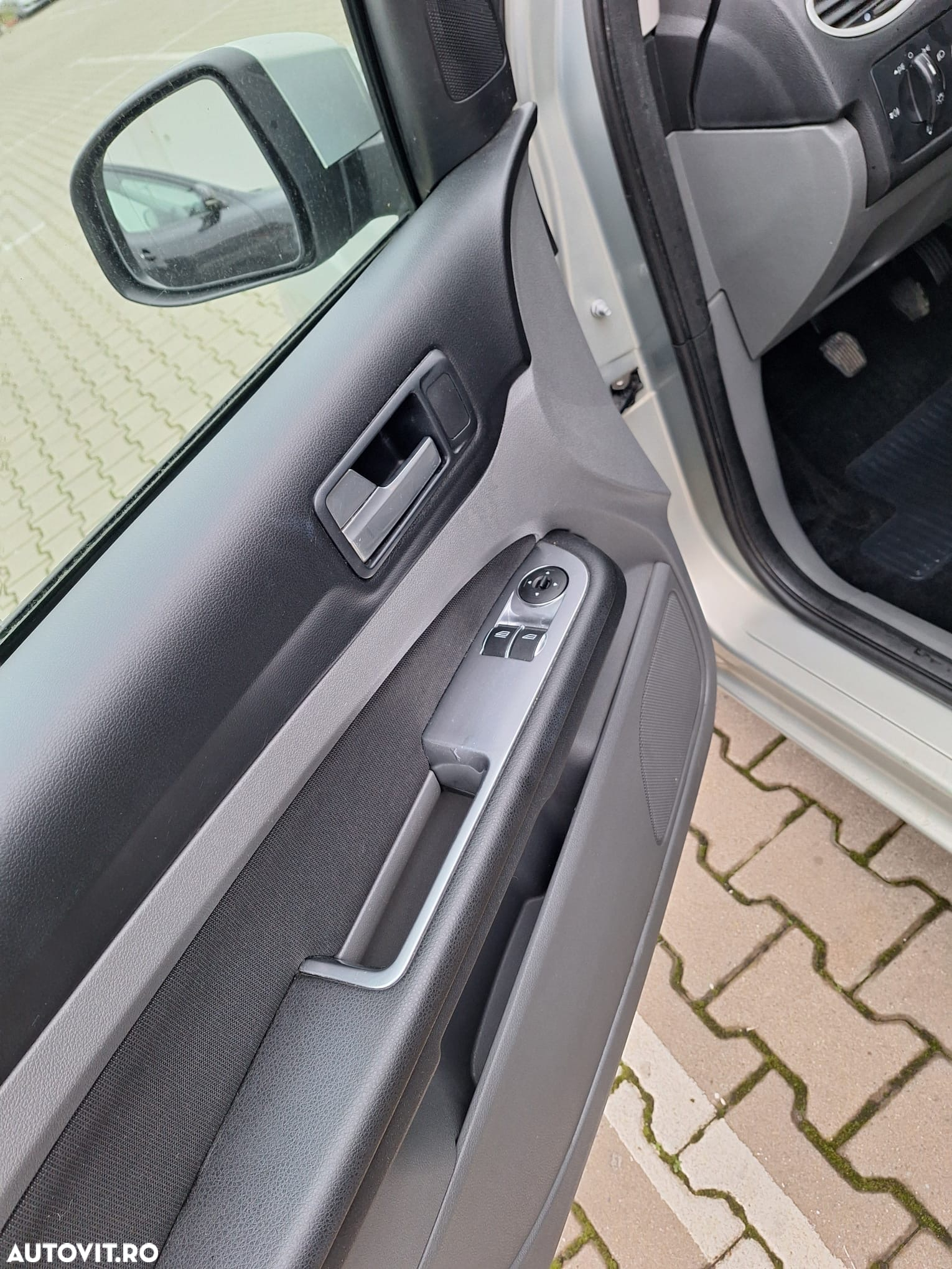 Ford Focus 1.6 TDCi Ambiente - 12