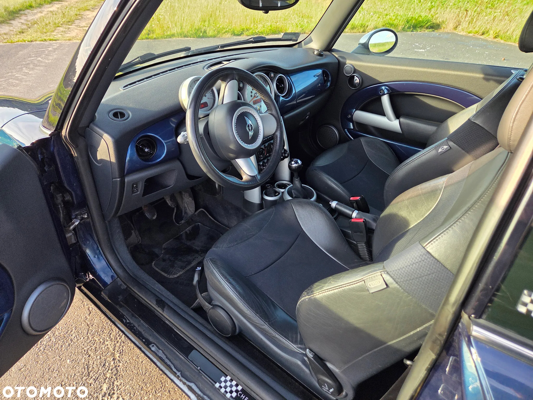 MINI Cooper Standard - 15