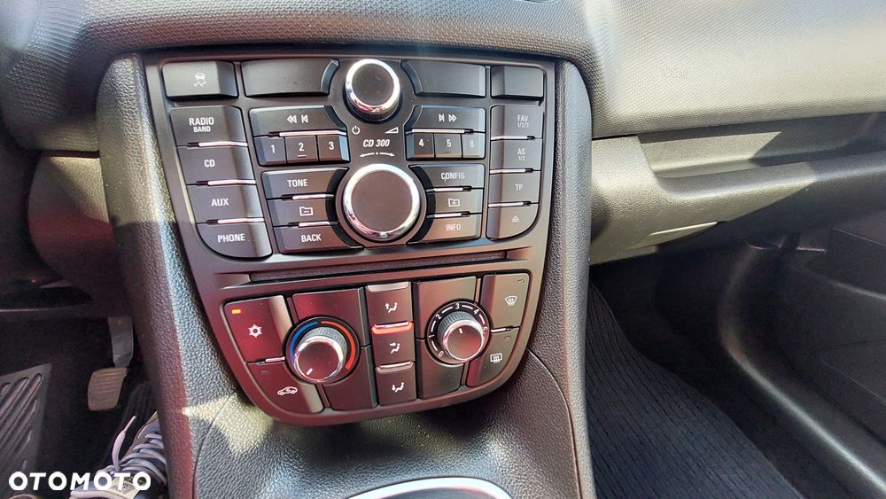 Opel Meriva - 15