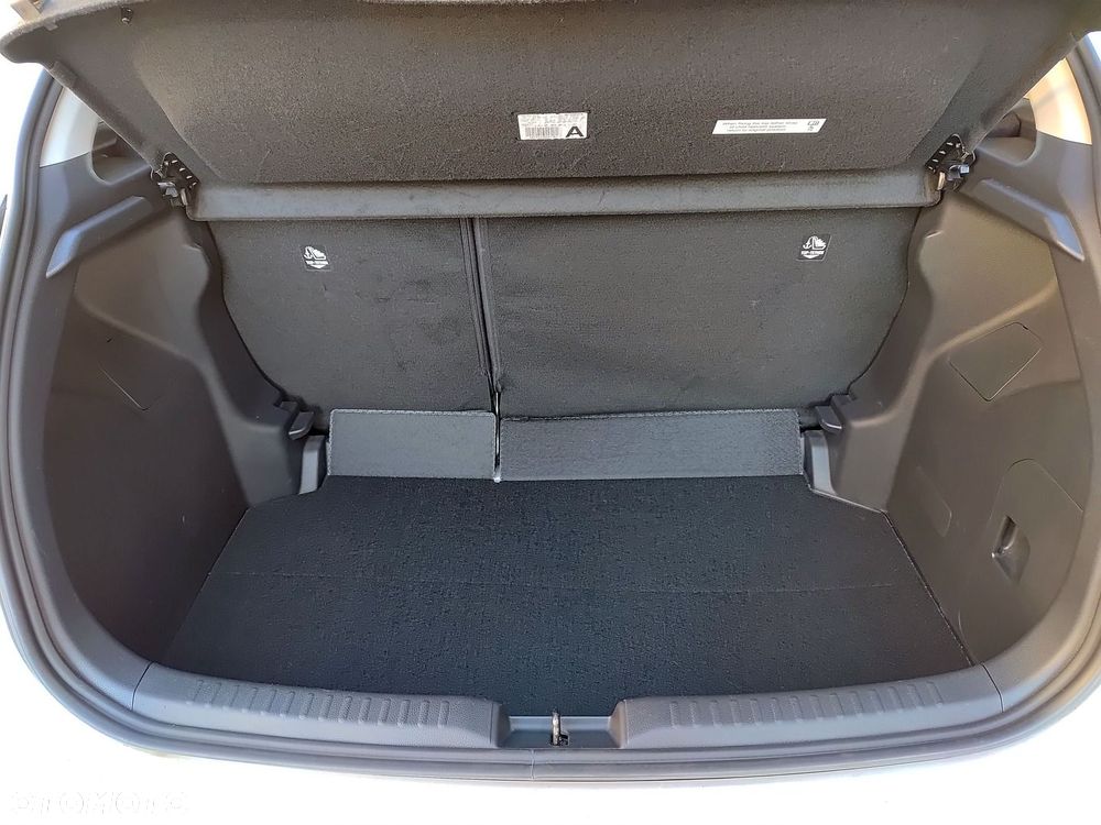 Toyota Yaris Hybrid 1.5 Comfort - 8