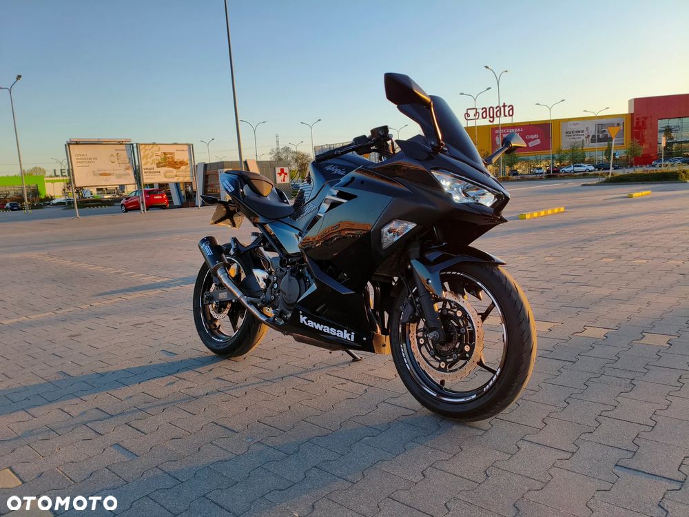 Kawasaki Ninja 400 - 2