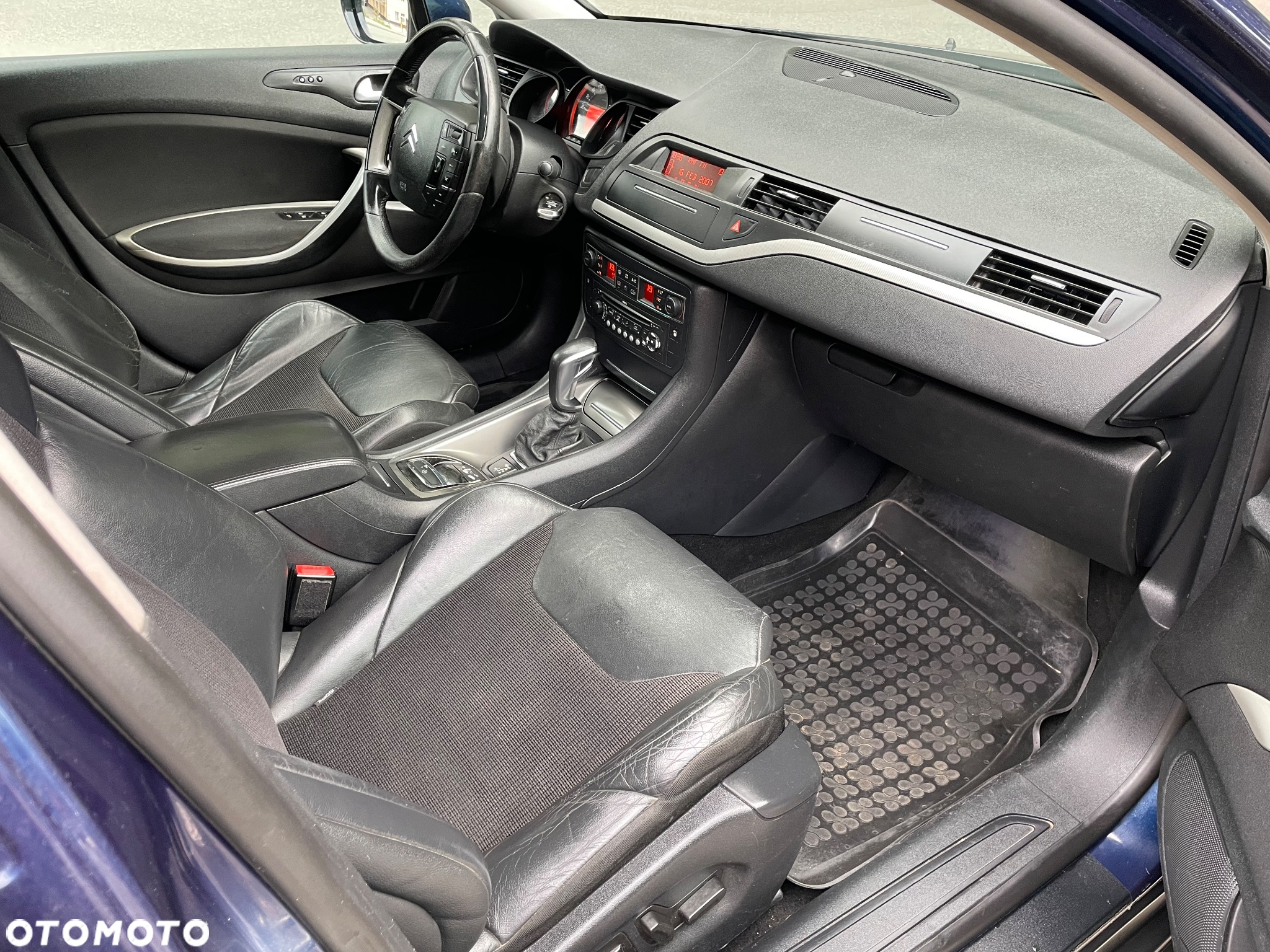 Citroën C5 II 2.0 HDi Exclusive - 10