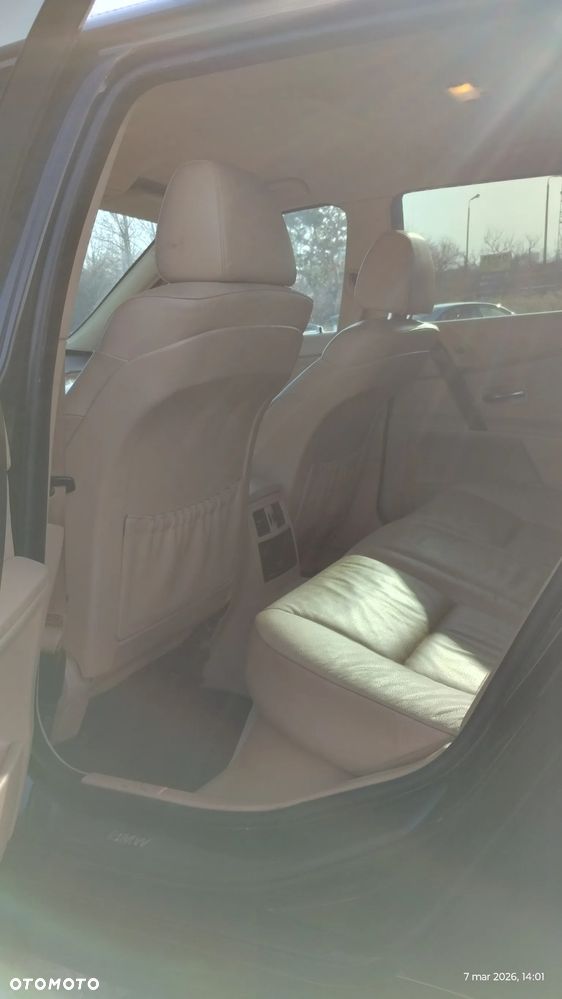 BMW Seria 5 530d - 12