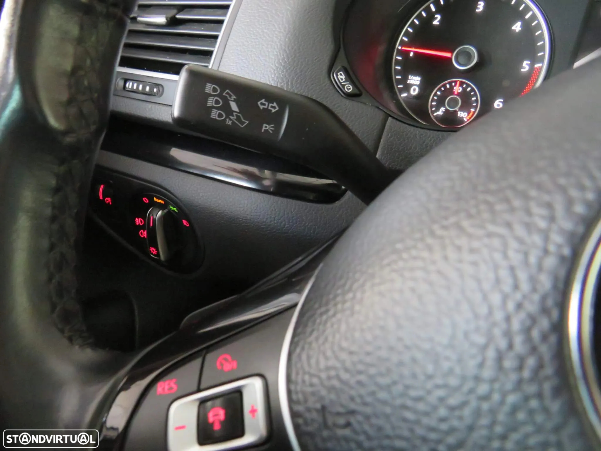 VW Sharan 2.0 TDI Highline DSG - 30