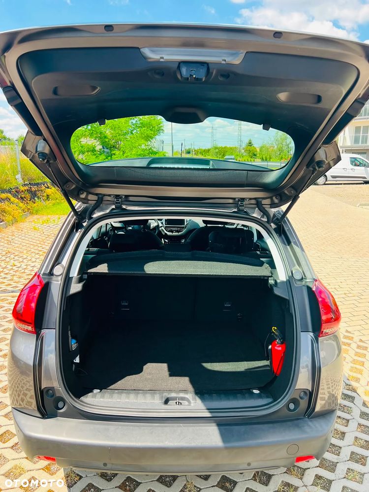 Peugeot 2008 1.2 Pure Tech GPF Active S&S - 5