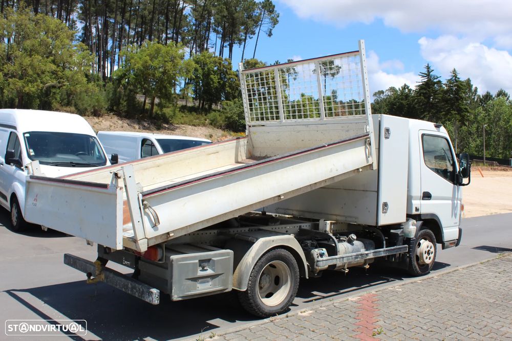 Mitsubishi FUSO CANTER 3C15 // BASCULANTE - 4