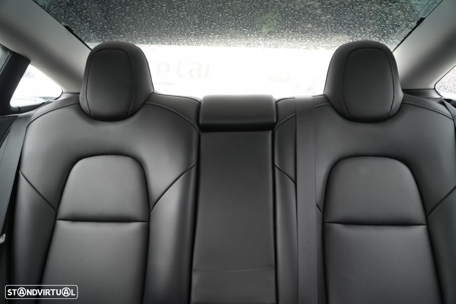 Tesla Model 3 Long Range Tração Traseira - 10