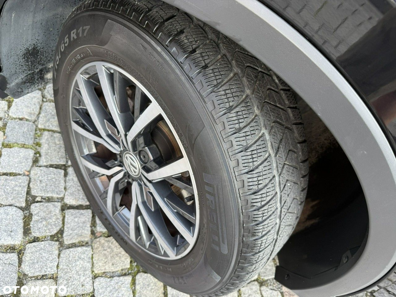 Volkswagen Tiguan - 23