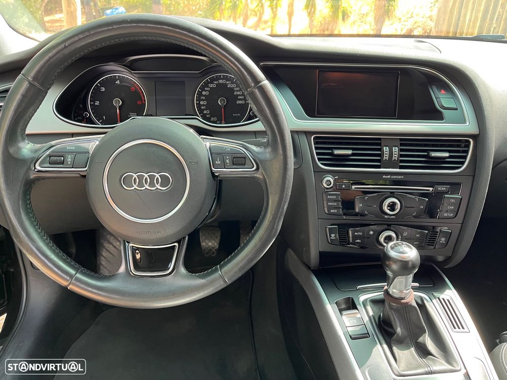 Audi A4 Avant 2.0 TDI Advance - 6