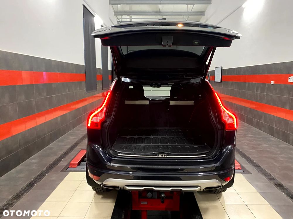 Volvo XC 60 D4 Geartronic Summum - 13