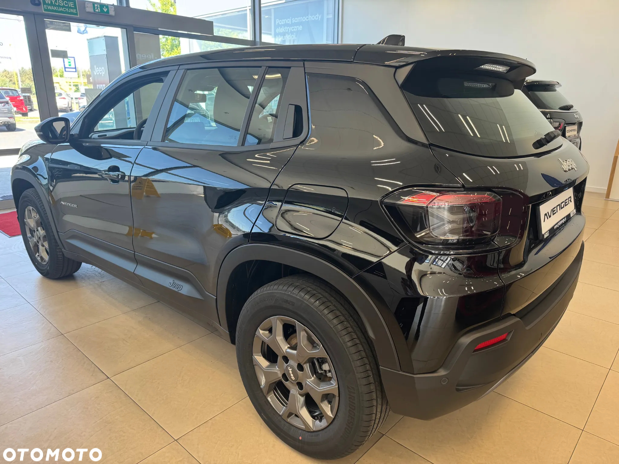 Jeep Avenger 1.2 GSE T3 Longitude Winter Edition FWD - 4