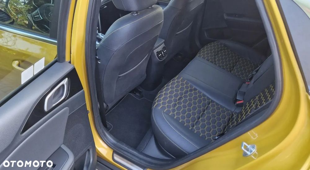 Kia XCeed 1.4 T-GDI L Business Line DCT - 10