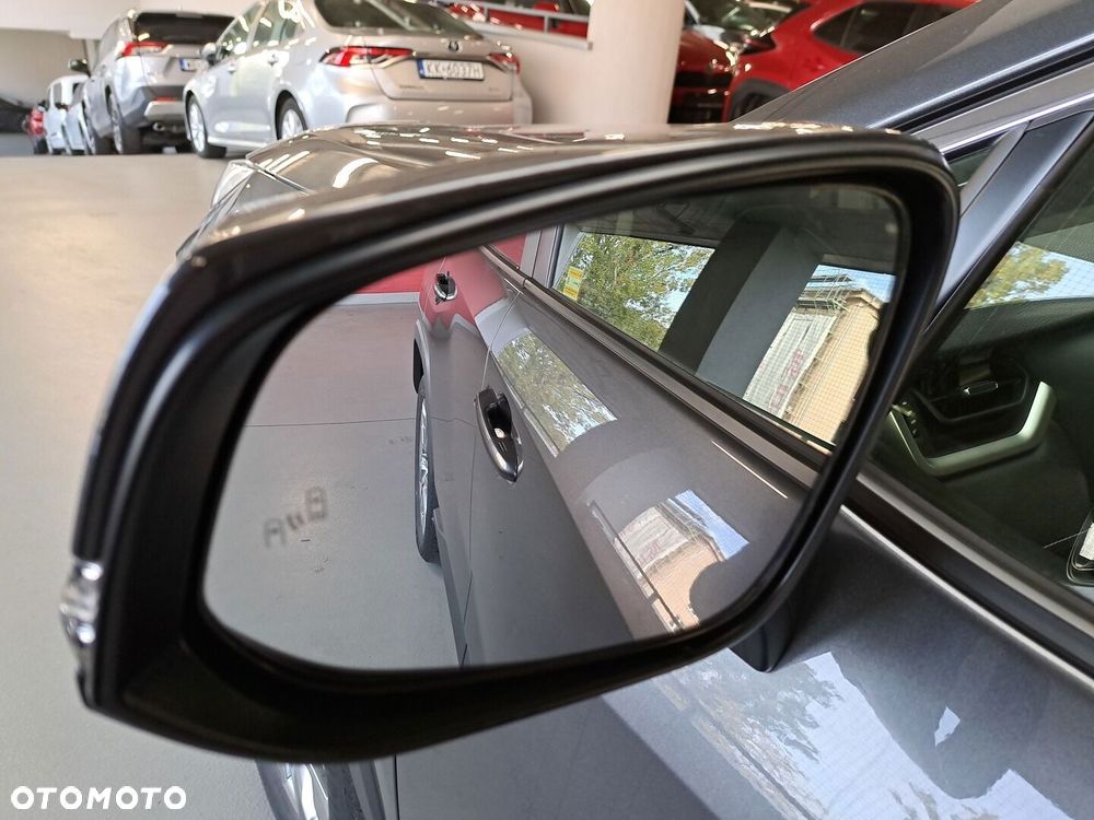 Toyota RAV4 - 36