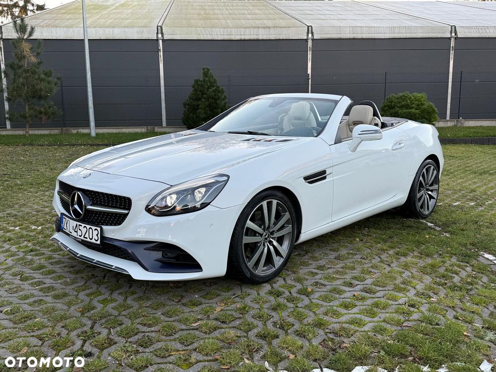 Mercedes-Benz SLC - 7