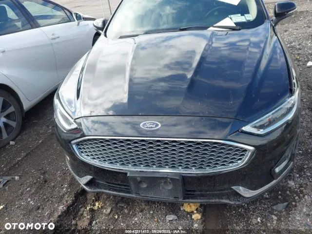 Ford Fusion 2.0 EcoBoost Titanium - 13