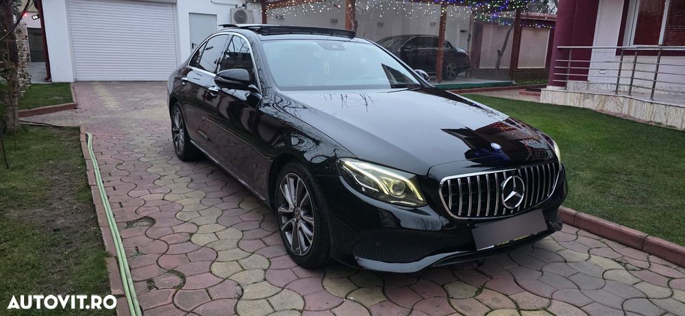 Mercedes-Benz E 220 d 9G-TRONIC AMG Line - 33