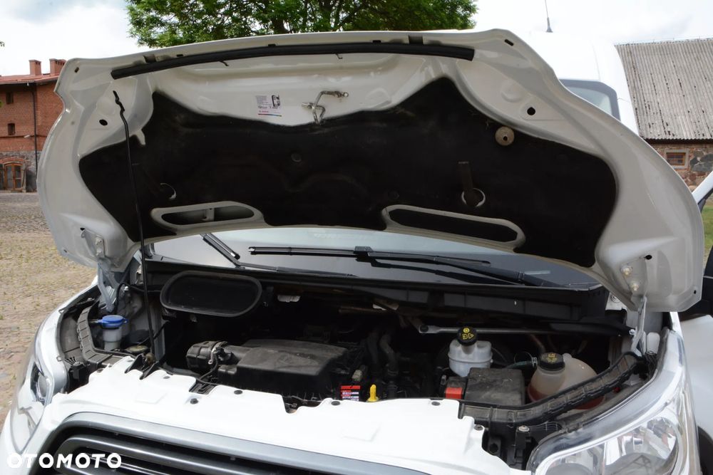 Ford Transit - 26
