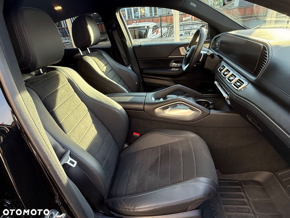 Mercedes-Benz GLE 350 de PHEV 4-Matic AMG Line - 24