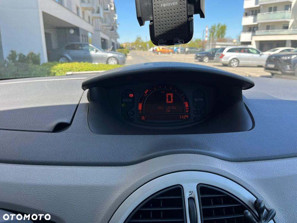 Renault Modus 1.6 16V Dynamique - 9