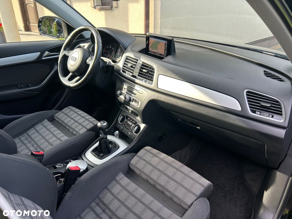 Audi Q3 2.0 TDI Sport - 13