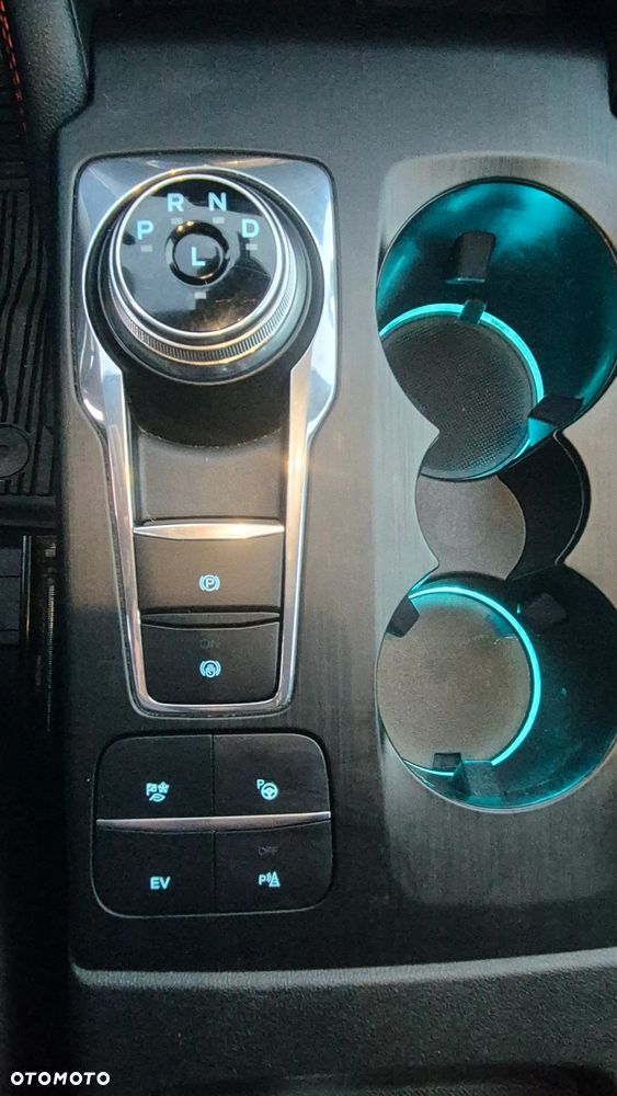 Ford Kuga 2.5P PHEV FWD ST-Line - 22