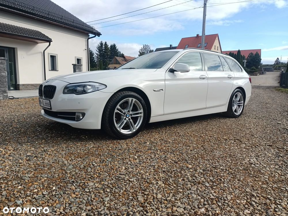 BMW Seria 5 520d - 13