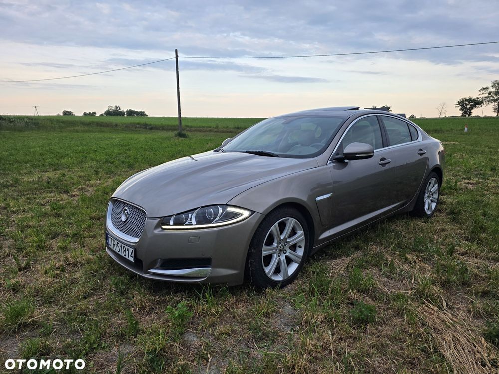Jaguar XF - 1