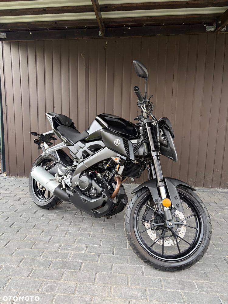 Yamaha MT - 16