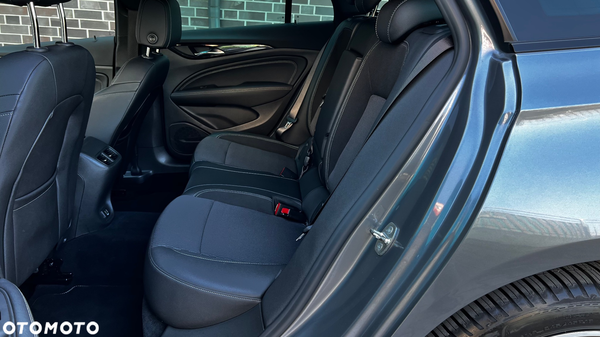 Opel Insignia - 29