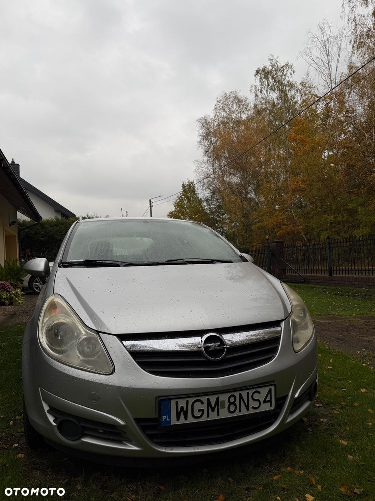 Opel Corsa 2010 photo 2
