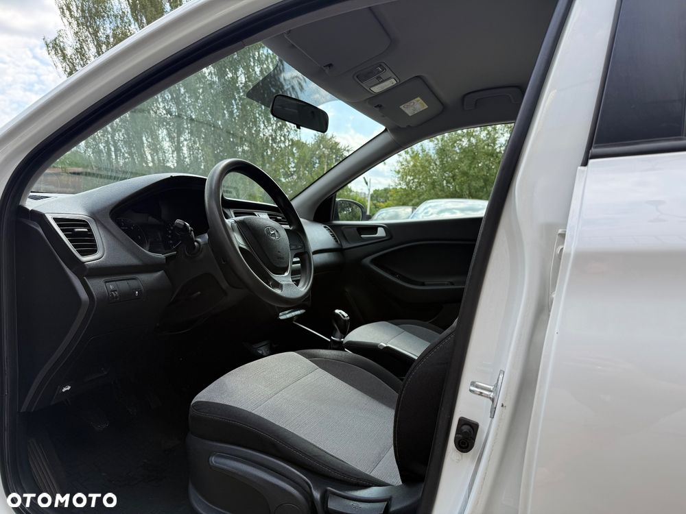 Hyundai i20 1.1 CRDi BlueDrive Comfort - 5