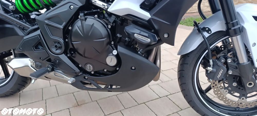 Kawasaki Versys 650 - 28
