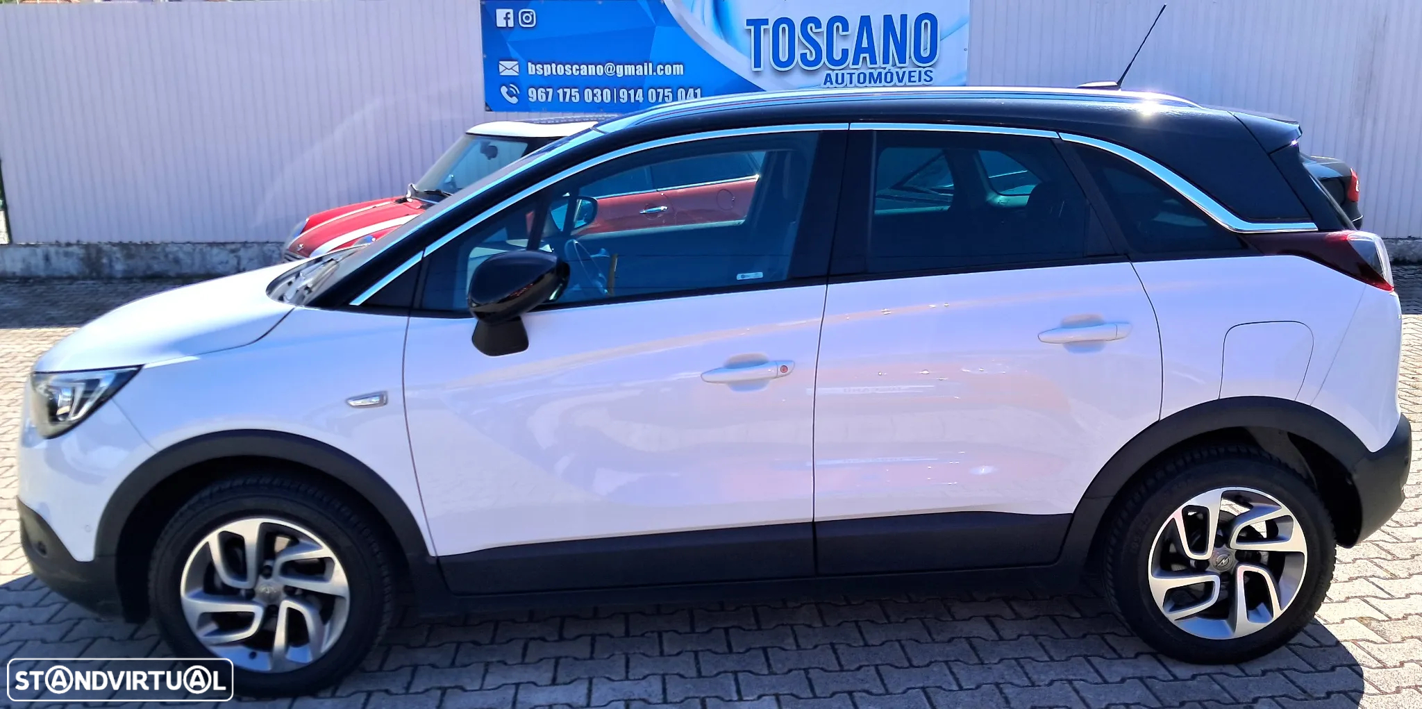 Opel Crossland X 1.2 T Innovation - 24