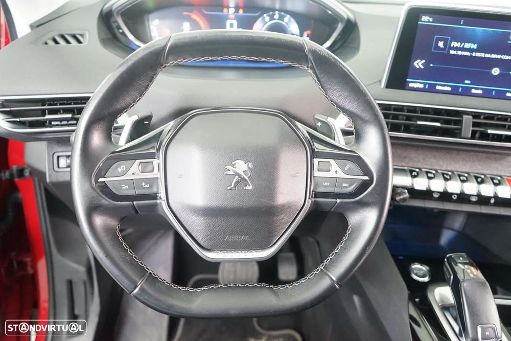 Peugeot 3008 1.2 PureTech Allure EAT8 - 19