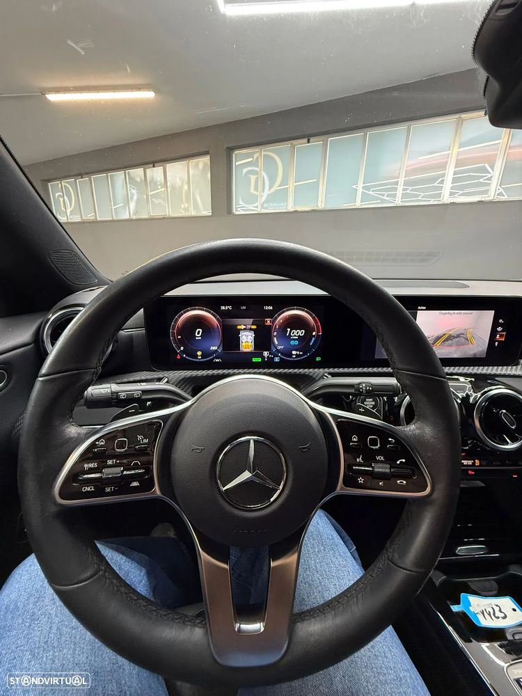 Mercedes-Benz CLA 250 e 8G-DCT Progressive - 3