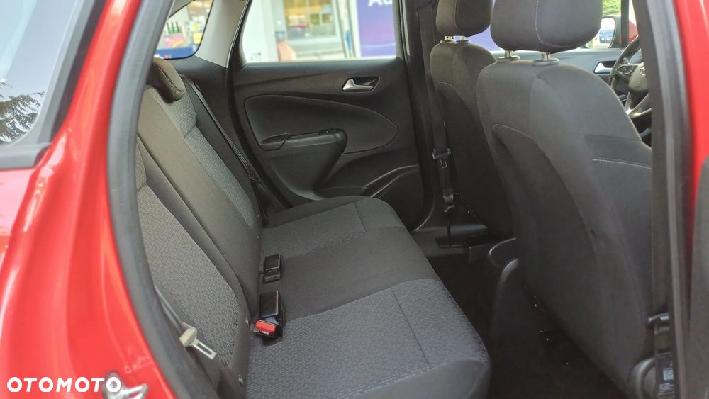 Opel Crossland X - 16