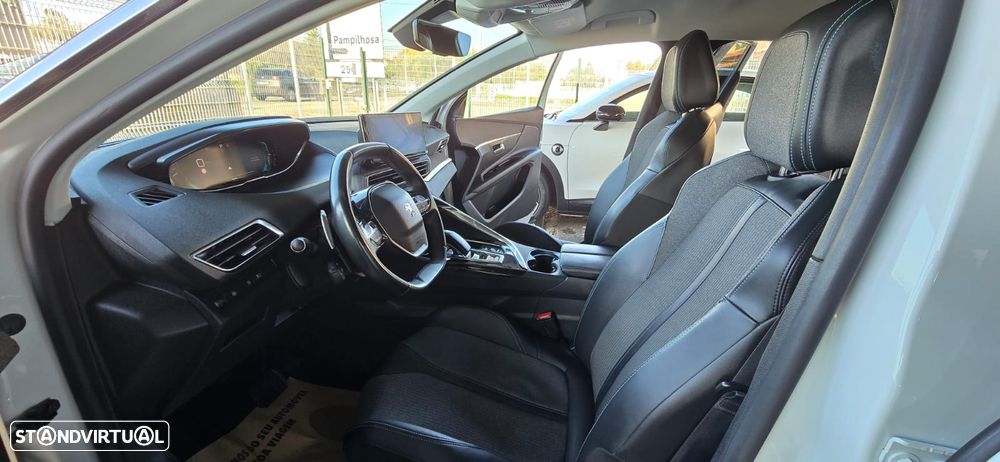 Peugeot 3008 Plug-In Hybrid 225 e-EAT8 Allure Pack - 10