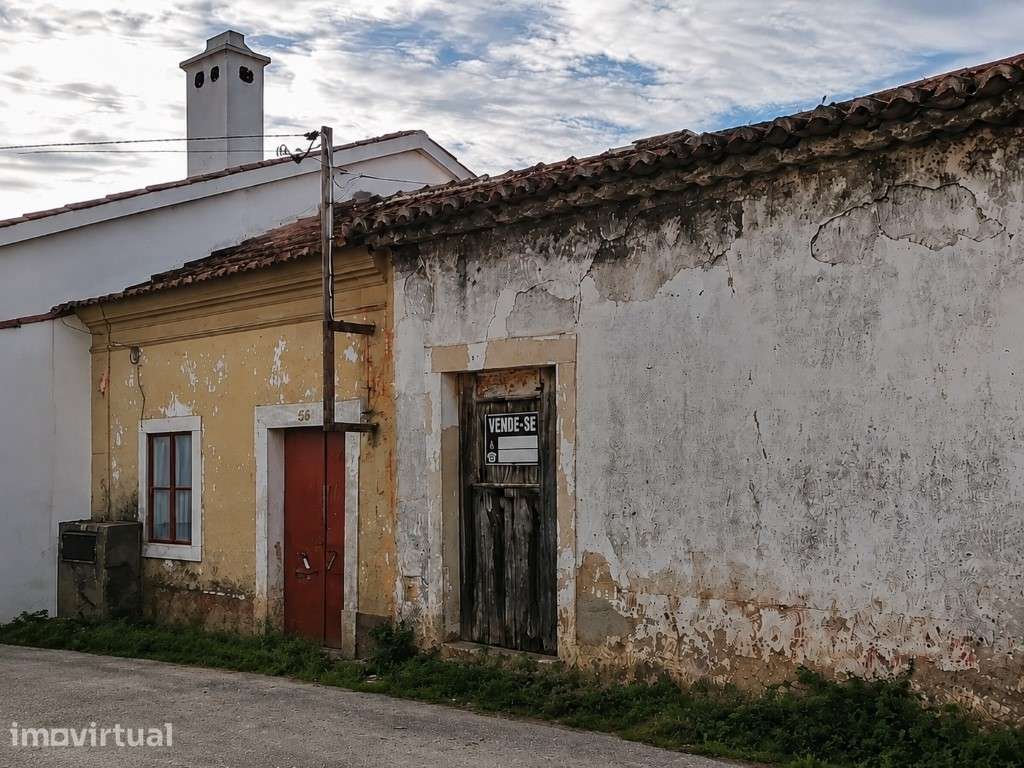 Ruínas com 2 terrenos rústicos em Tomar - Grande imagem: 2/14