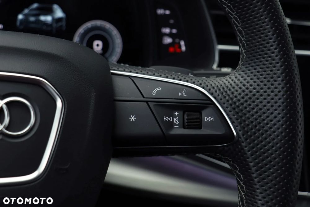 Audi Q8 55 TFSI mHEV Quattro Tiptronic - 27