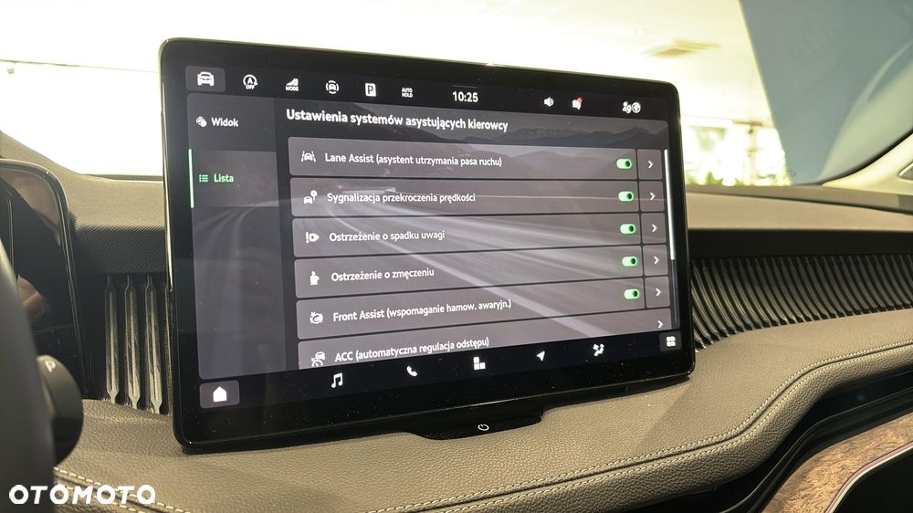 Skoda Superb 1.5 TSI mHEV L&K DSG - 21