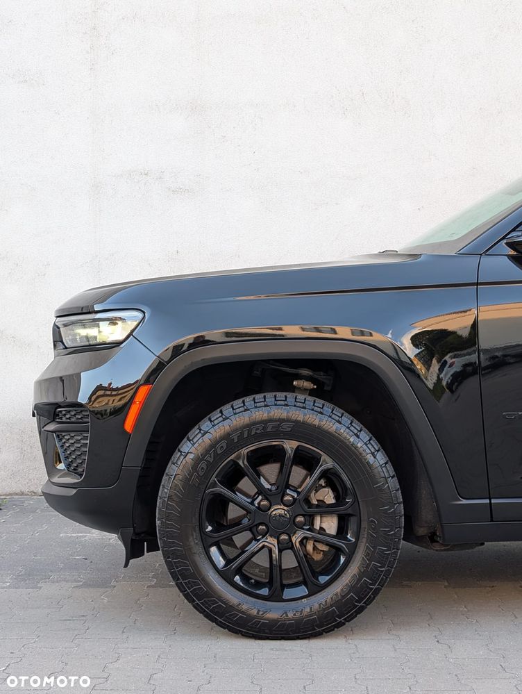 Jeep Grand Cherokee - 9