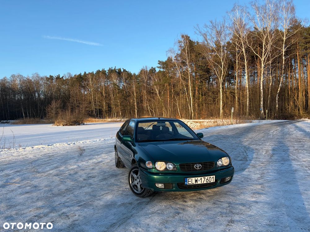 Toyota Corolla 2.0 D-4D Base - 2