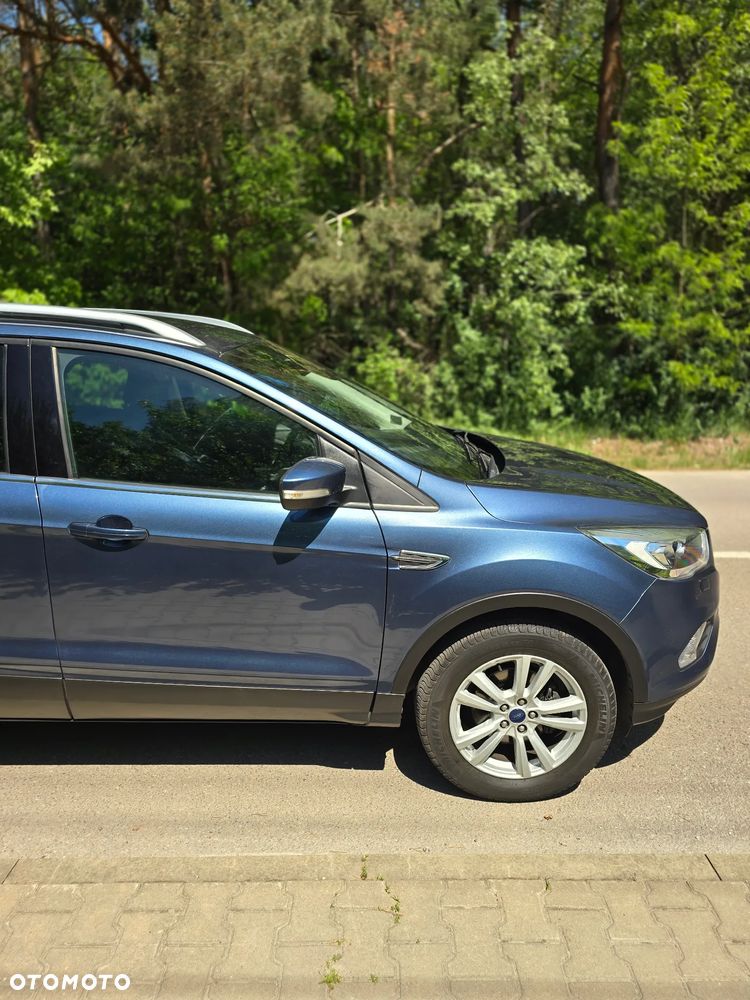 Ford Kuga 1.5 EcoBoost 2x4 Titanium - 13